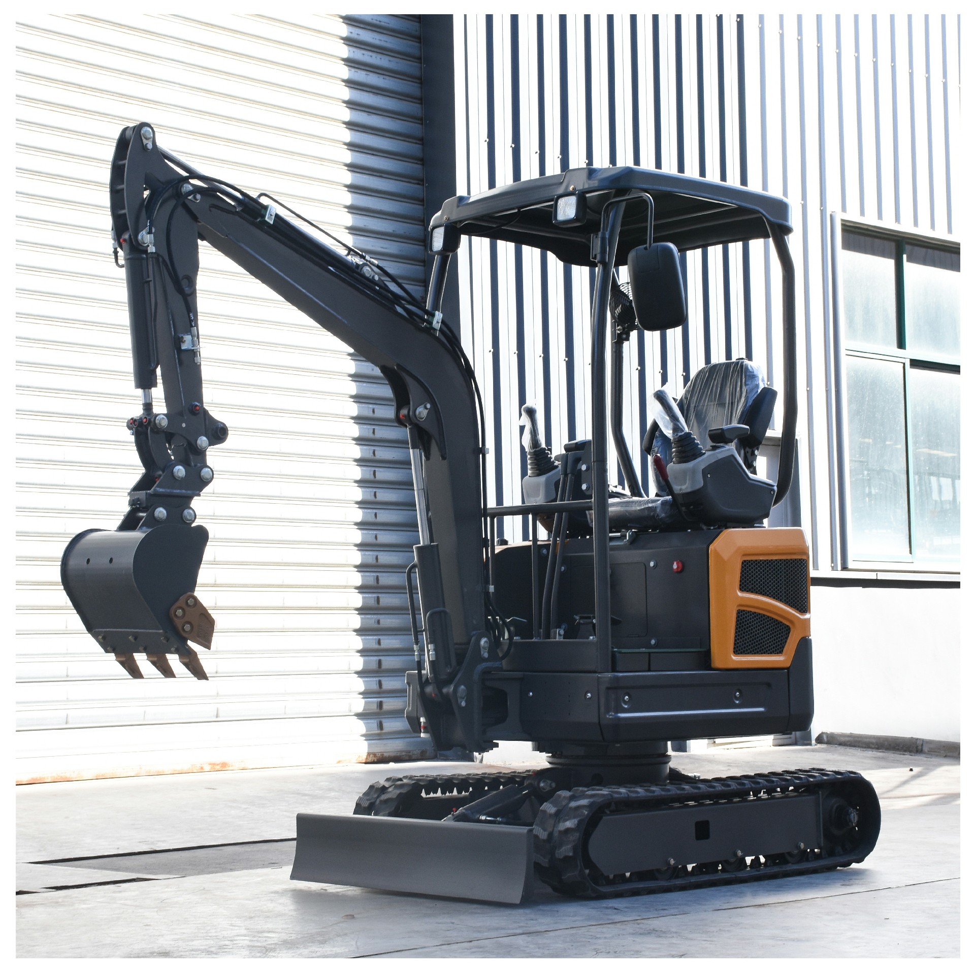 comfortable mini 1 ton excavator